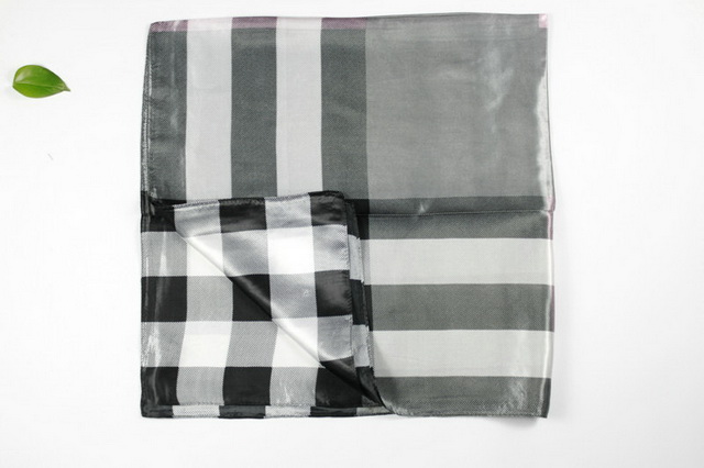 Burberry square scarf 05